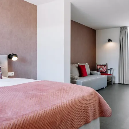 Nocleg ze śniadaniem Brasserie Villare 4*