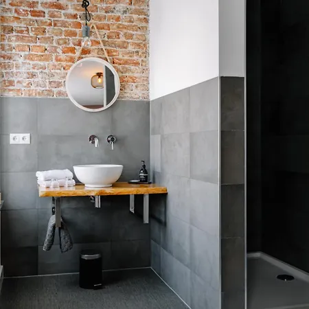 Brasserie Villare Bed & Breakfast Wijlre